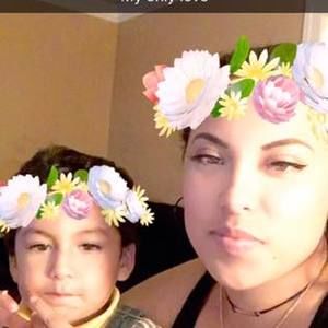 Meet your Posher, Herrera